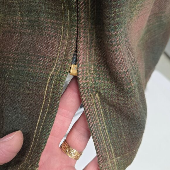 Woolrich Vintage Plaid Camping Hunting Wool Full Zip Up Jacket - Picture 7 of 16